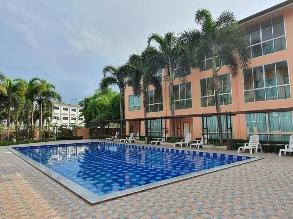 The Victory Hotel Ban Muang Daeng Exterior foto